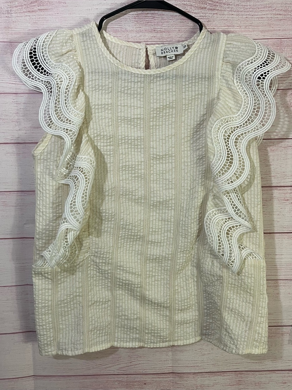 Molly Bracken Sleeveless Eyelet Lace Ruffle Trim Top Size XS